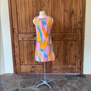 Groovy 60’s dress!